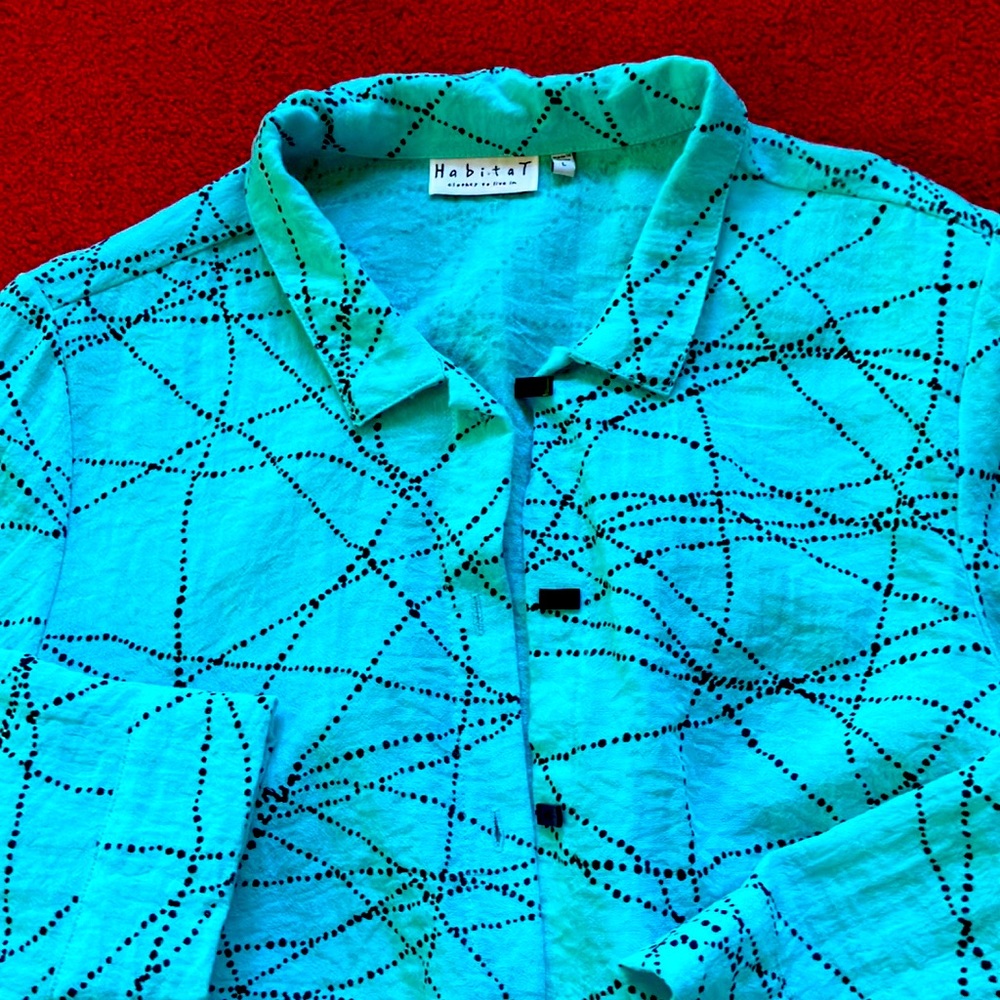 Habitat woman’s large button down blouse
